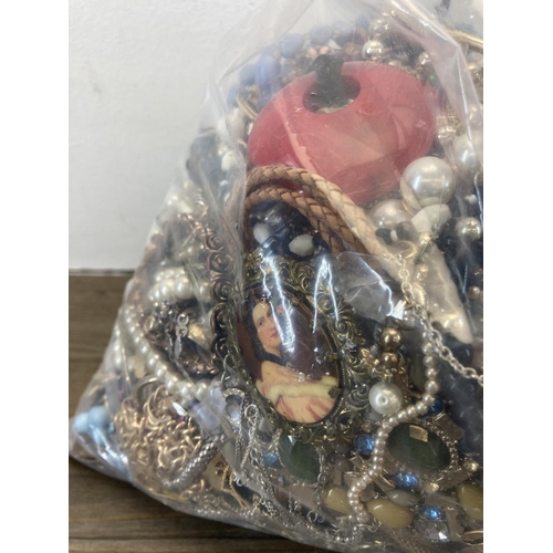 464 - Approx. 10kg of costume jewellery