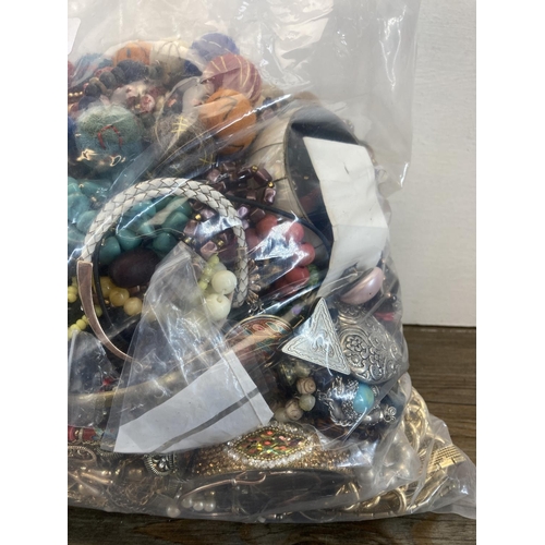 466 - Approx. 10kg of costume jewellery