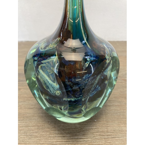 225 - A 1976 Mdina art glass vase signed to base - approx. 20cm high