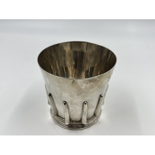 2228 - An S. Blanckensee & Son Ltd. hallmarked Birmingham silver reproduction medieval beaker, dated 1922 -... 