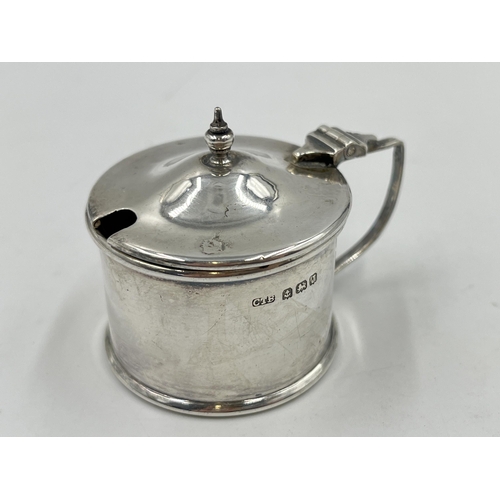 2240 - A hallmarked Birmingham silver mustard pot with blue glass liner, dated 1933 - approx. gross silver ... 