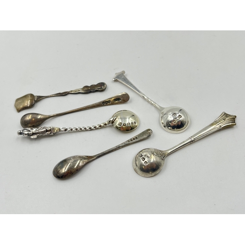 2260 - Nine sterling silver condiment spoons - approx. gross weight 68g