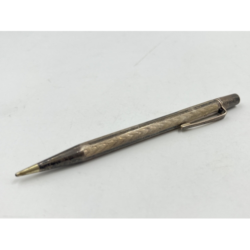 2266 - A sterling silver propelling pencil with original box - approx. gross silver weight 22g