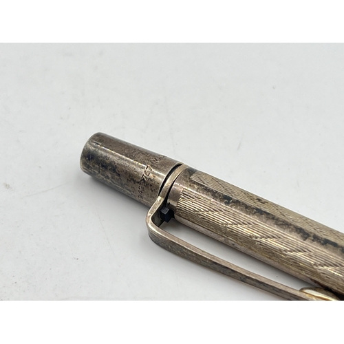 2266 - A sterling silver propelling pencil with original box - approx. gross silver weight 22g