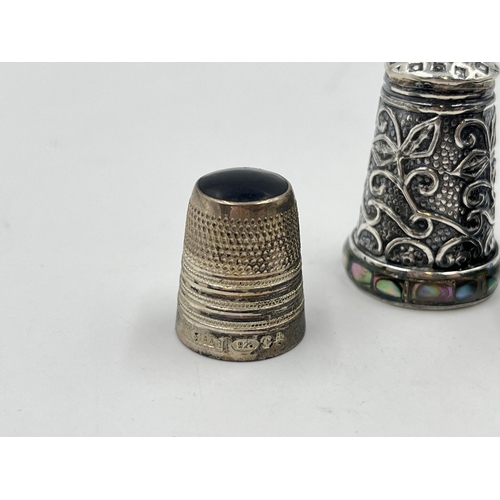 2274 - Five .935 and .925 silver thimbles - approx. gross weight 23g