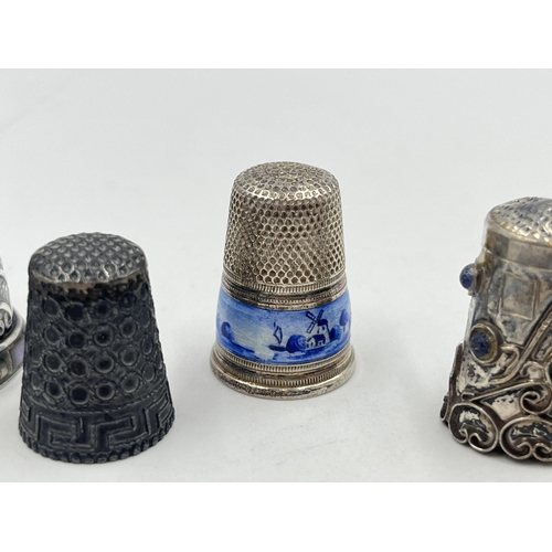 2274 - Five .935 and .925 silver thimbles - approx. gross weight 23g