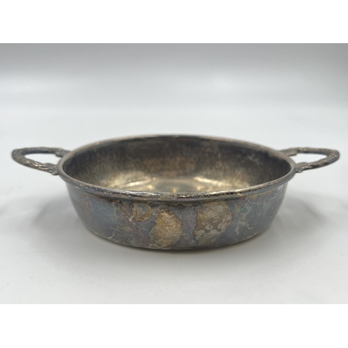 2281 - An A.E. Jones hallmarked Birmingham silver Quaich bowl - approx. gross weight 67g