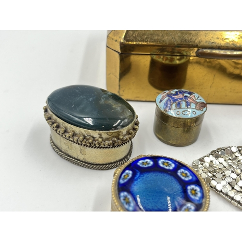 2350 - A collection of items to include millefiori and gilt metal pill box, white metal and agate pill box,... 