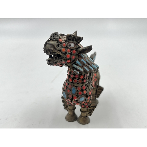 2351 - A Chinese filigree brass turquoise and coral foo dog figurine - approx. 7cm high