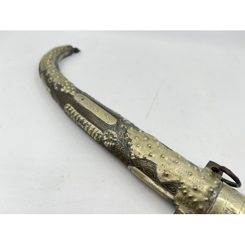 2362 - A Moroccan koummya curved dagger with sheath - approx. 36cm long