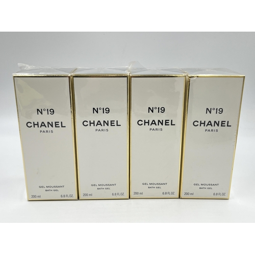 2380 - Six boxed and sealed Chanel No.19 200ml bath gels