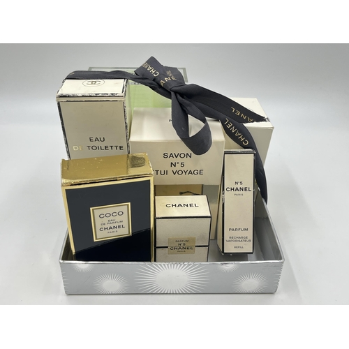 2381 - A collection of Chanel beauty products to include boxed part used Coco Chanel 50ml eau de parfum, bo... 