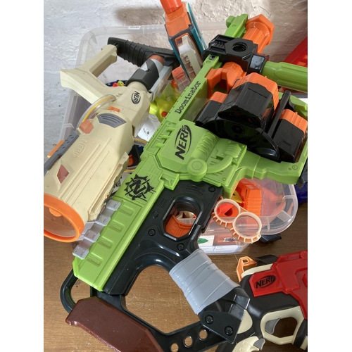 375 - A collection of Nerf guns and accessories