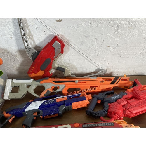 375 - A collection of Nerf guns and accessories