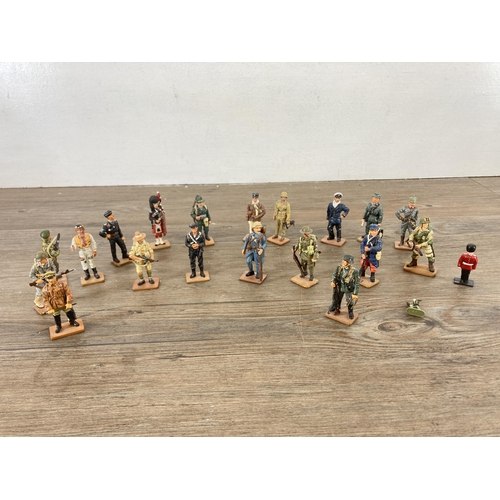 376 - A collection of Del Prado hand painted lead military figurines to include Sergeant Army Commandos, C... 