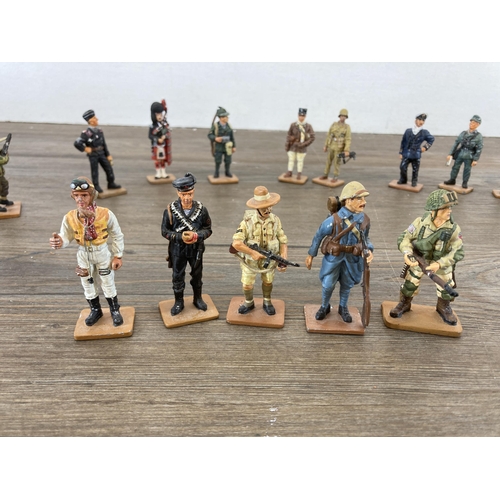 376 - A collection of Del Prado hand painted lead military figurines to include Sergeant Army Commandos, C... 