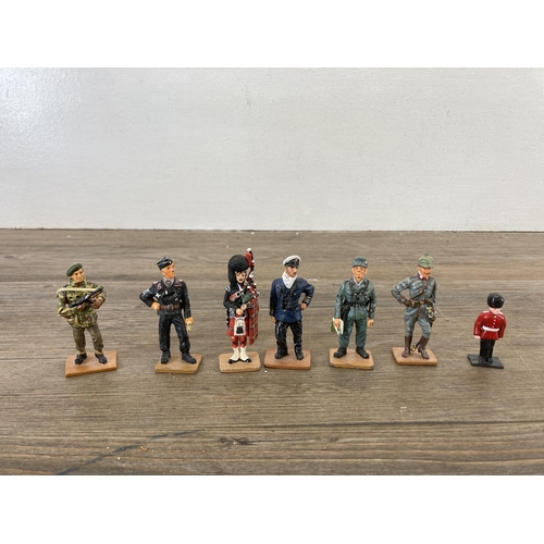 376 - A collection of Del Prado hand painted lead military figurines to include Sergeant Army Commandos, C... 