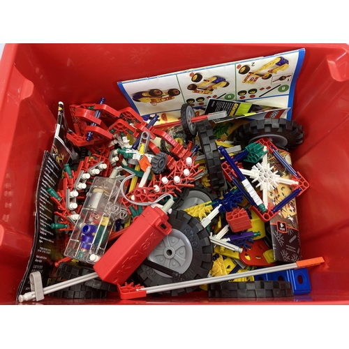 385 - A box containing K-nex construction accessories