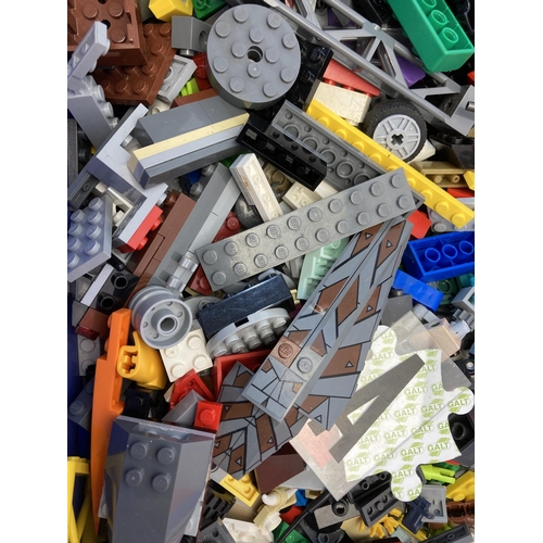 388 - A large collection of assorted Lego