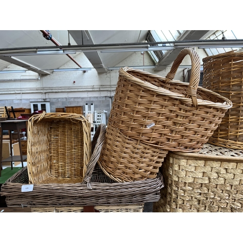 129 - A collection of wicker baskets