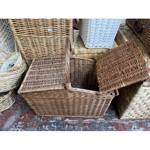 129 - A collection of wicker baskets