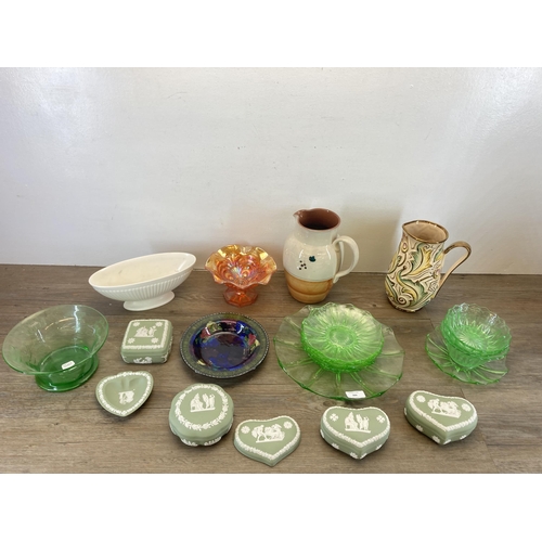 300 - A collection of ceramics and glassware to include five pieces of Wedgwood sage green Jasperware, Poo... 