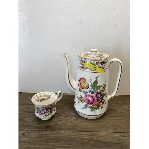 323 - A collection of Royal Albert Autumn Roses and Michaelmas Daisy china together with a Hammersley Dres... 