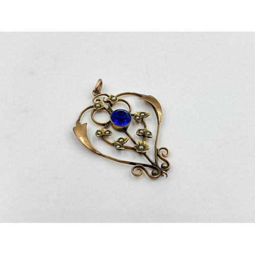 2156 - An Art Nouveau 9ct gold blue paste and seed pearl lavalier pendant - approx. gross weight 2.5g