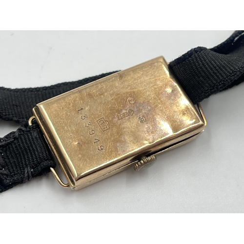 2264 - An Art Deco hallmarked London import 9ct gold mechanical lady's wristwatch, dated 1924 - approx. gro... 