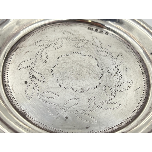 2274 - A George V hallmarked London silver foliate etched circular trinket dish, dated 1929 - approx. gross... 