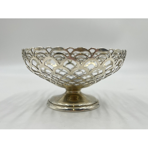 2299 - A George V Mappin & Webb hallmarked Sheffield silver bon bon dish, dated 1935 - approx. gross weight... 