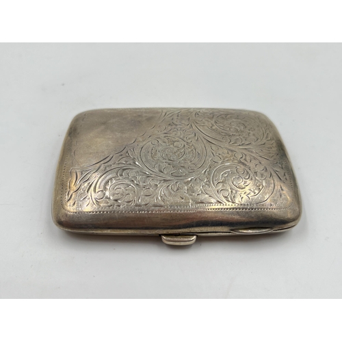 2322 - An Edwardian Robert Pringle & Sons hallmarked Birmingham silver cigarette case, dated 1904 - approx.... 