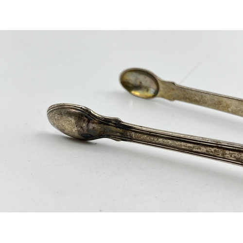 2334 - A pair of George III William Eley & William Fearn hallmarked London silver sugar tongs, dated 1804 -... 