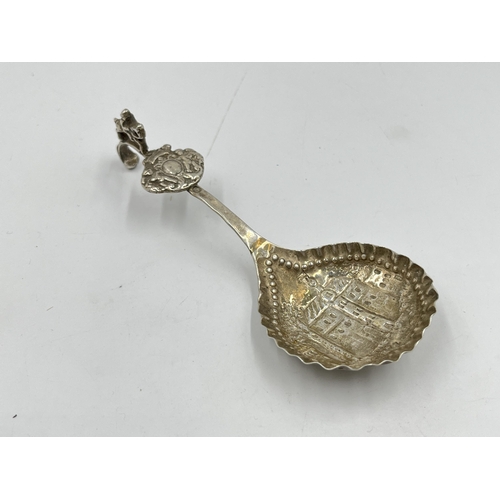 2337 - A Victorian Samuel Boyce (or Boaz) Landeck hallmarked London silver caddy spoon - approx. gross weig... 