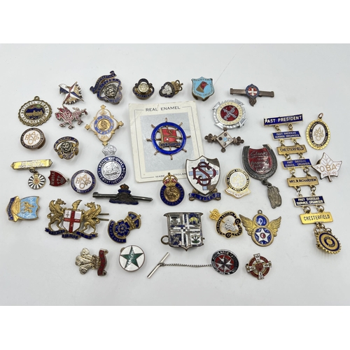 2351 - A collection of base metal and enamel pin badges to include British Legion, Civil Defence Corps etc.