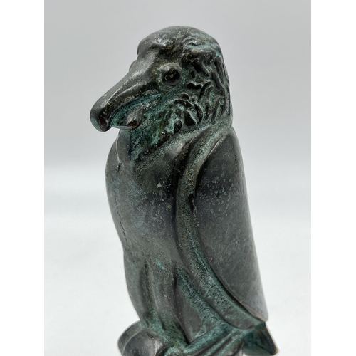 2353 - An antique bronze figurine in the form of a bird - approx. 15cm high