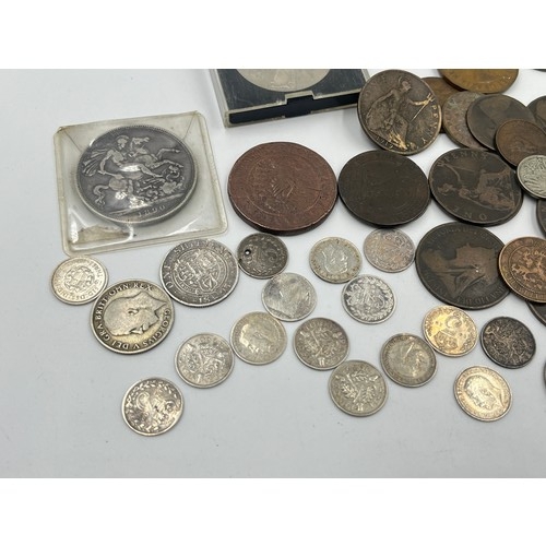 2368 - A collection of coins with silver examples to include 92.5% 1890 and 1892 crowns, 92.5% 1917 half cr... 