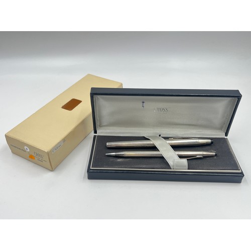 2347 - A boxed Cross .925 silver fountain pen and pencil set - approx. gross weight 37g