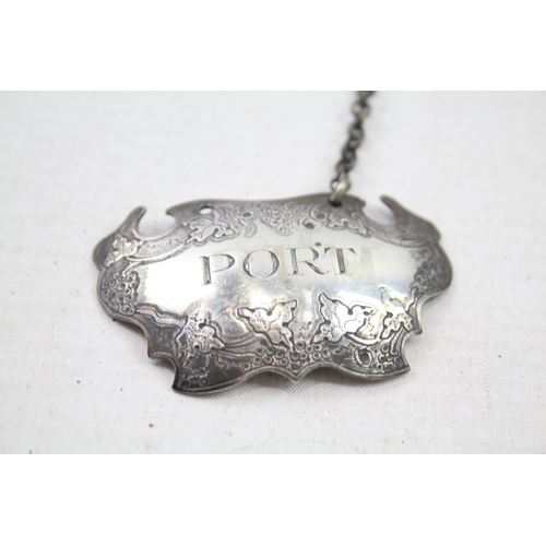 2169 - An antique Hester Bateman hallmarked sterling silver decanter label - approx. gross weight 14g