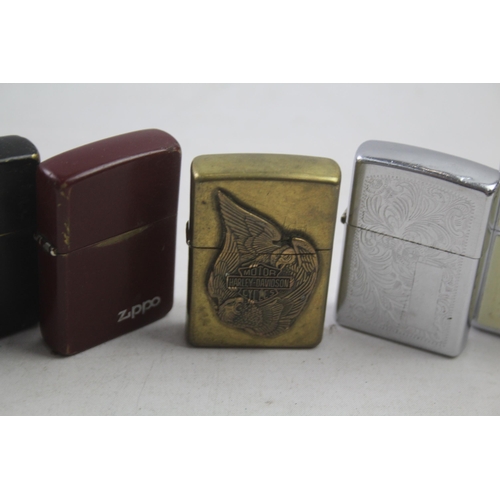 2182 - Eight Zippo cigarette lighters