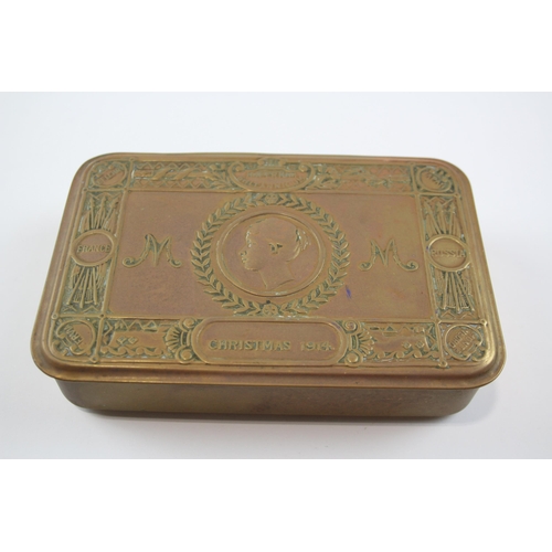 2196 - A WWI brass Princess Mary Christmas tin