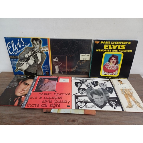 669 - A collection of Elvis Presley vinyl records