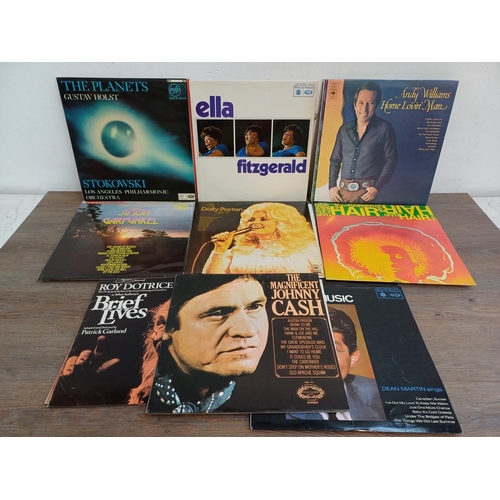 670 - A collection of LP vinyl records to include Nancy Sinatra & Lee Hazlewood 'Nancy & Lee' (K44126), Do... 