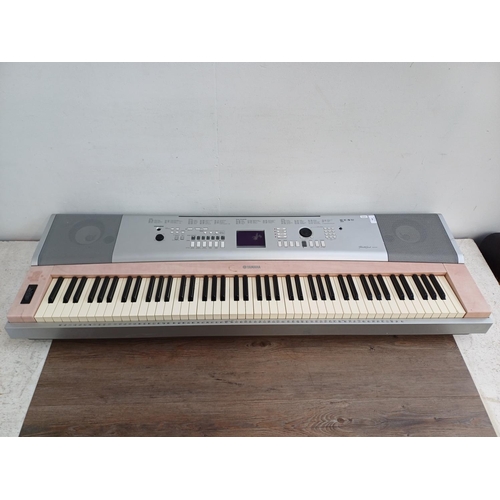 684 - A Yamaha DGX-620 eighty-eight weighted key digital piano