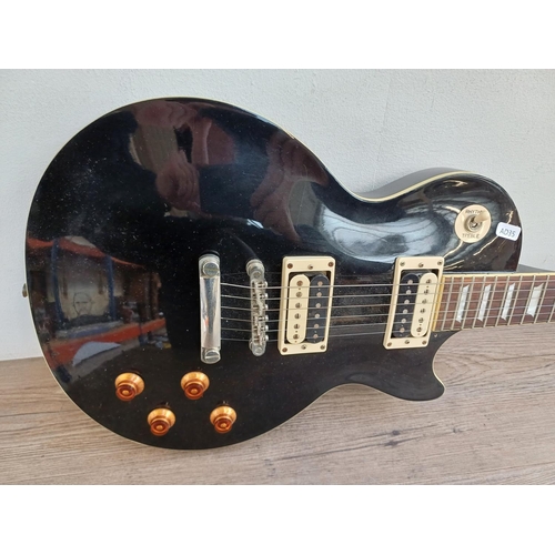 693 - A 2013 Epiphone Les Paul Traditional PRO limited edition electric guitar fitted with Grover machine ... 