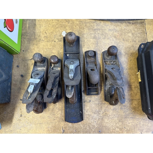 817 - Five vintage wood planes to include Record, Stanley, Marples, Union etc.