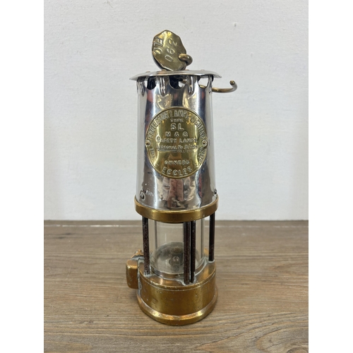 510 - An early 20th century Protector Lamp & Lighting Co Ltd type SL M&Q miners lamp - approx. 23cm high