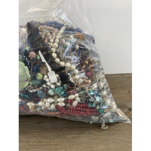 478 - Approx. 10kgs of assorted costume jewellery