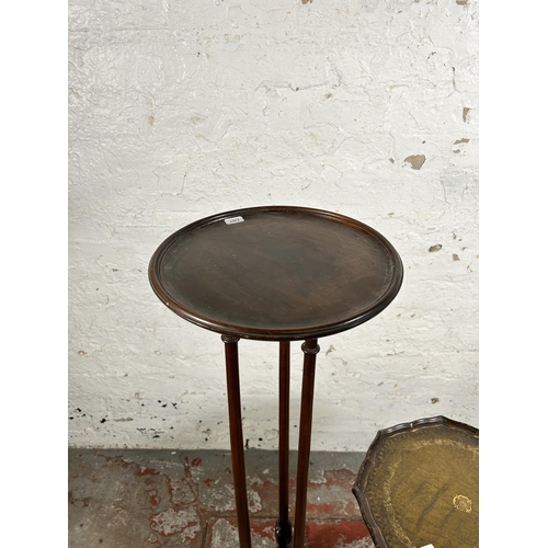 122A - Two pieces of mahogany occasional furniture, one tripod jardinière stand with circular top - approx.... 