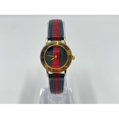 2113 - A vintage Gucci quartz lady's wristwatch with Miyota movement